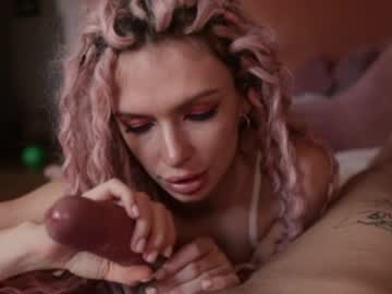 alexa_alex_liepa