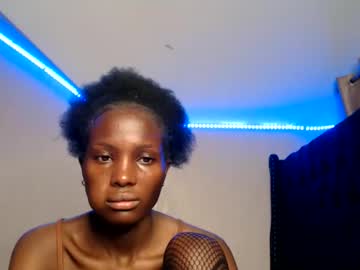 essy_hero