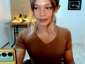 kendra_lunaxx