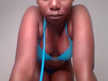 luscious_cuvy