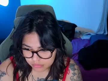 miacanela_xo
